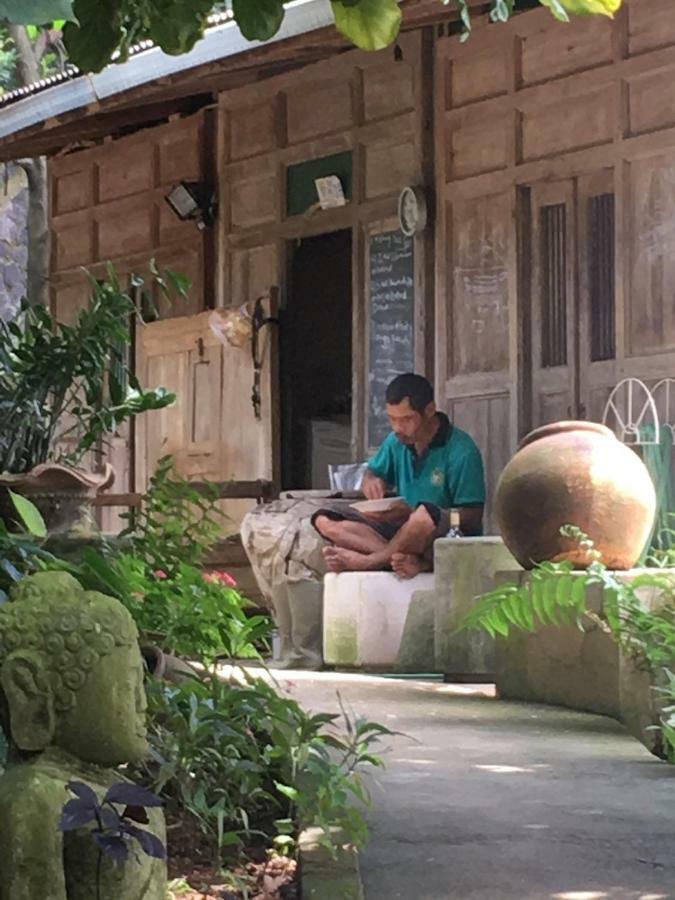 Rumah Lereng Bandung Hotel Exterior photo